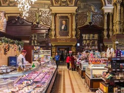 5 Supermarket Unik di Dunia, Suasana Klasik hingga Bisa Self-Service