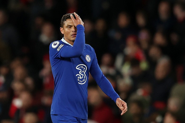 LONDON, ENGLAND - MAY 02: Thiago Silva of Chelsea looks dejected after the Premier League match between Arsenal FC and Chelsea FC at Emirates Stadium on May 02, 2023 in London, England. (Photo by Chris Lee - Chelsea FC/Chelsea FC via Getty Images)