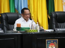 Inmendagri: ASN Jabodetabek Sedapat Mungkin 50% WFH, Swasta Didorong Ikut