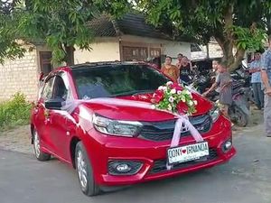 Sederet Fakta Seserahan Sultan Pernikahan di Tuban Mulai Sapi hingga Mobil Sederet Fakta Seserahan Sultan Pernikahan di Tuban Mulai Sapi hingga Mobil