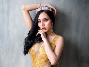 5 Pesona Yolla Tree Ultah ke-25, Si Juragan Kosan dan Bos Ternak Ikan Lele 5 Pesona Yolla Tree Ultah ke-25, Si Juragan Kosan dan Bos Ternak Ikan Lele