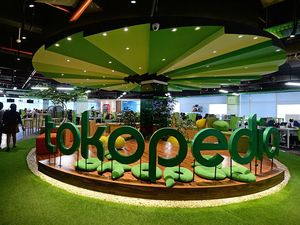 Pantau PHK di Tokopedia, Kemnaker Sebut yang Terdampak Lebih dari 300 Orang Pantau PHK di Tokopedia, Kemnaker Sebut yang Terdampak Lebih dari 300 Orang