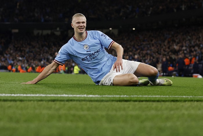 Soccer Football - Premier League - Manchester City v West Ham United - Etihad Stadium, Manchester, Britain - May 3, 2023 Manchester Citys Erling Braut Haaland celebrates scoring their second goal Action Images via Reuters/Jason Cairnduff EDITORIAL USE ONLY. No use with unauthorized audio, video, data, fixture lists, club/league logos or live services. Online in-match use limited to 75 images, no video emulation. No use in betting, games or single club /league/player publications.  Please contact your account representative for further details.