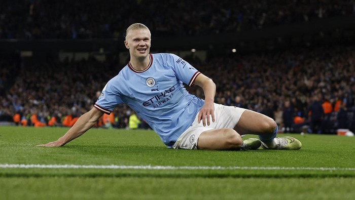 Soccer Football - Premier League - Manchester City v West Ham United - Etihad Stadium, Manchester, Britain - May 3, 2023 Manchester Citys Erling Braut Haaland celebrates scoring their second goal Action Images via Reuters/Jason Cairnduff EDITORIAL USE ONLY. No use with unauthorized audio, video, data, fixture lists, club/league logos or live services. Online in-match use limited to 75 images, no video emulation. No use in betting, games or single club /league/player publications.  Please contact your account representative for further details.