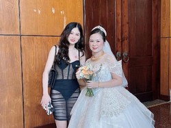 Wanita Kondangan Pakai Dress Transparan Bikini, Gayanya Viral Dihujat