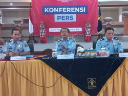 Jumlah Turis Rusia ke Bali Turun karena Deportasi