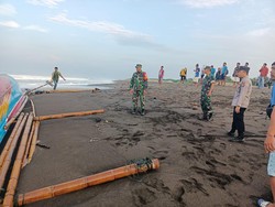 Nelayan Tewas di Perairan Tasikmalaya Usai Perahunya Dihantam Ombak