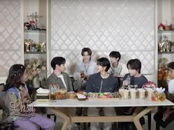 Main ke Rumah Ruben Onsu, WayV Cicip Brem dan Tahu Gejrot