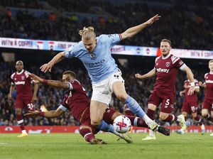 Manchester City Kembali Gusur Arsenal di Puncak Klasemen Manchester City Kembali Gusur Arsenal di Puncak Klasemen