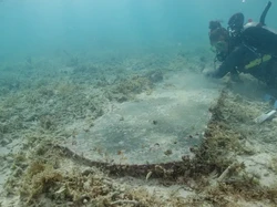Temuan Rumah Sakit dan Kuburan Bawah Air Bikin Kaget Penyelam