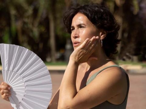 Cuaca panas yang buat khawatir masalah kesehatan kulit/Foto: img.freepik.com