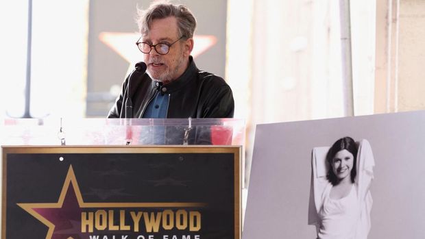 Actor Mark Hamill speaks during the posthumous unveiling of the star of actor Carrie Fisher on the Hollywood Walk of Fame in Los Angeles, California, U.S., May 4, 2023. REUTERS/Mario Anzuoni