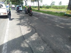Dua Motor Adu Banteng gegara Hindari Lubang di Malang, 2 Biker Tewas