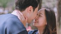 7 Gaya Kembar & Mesra Jess No Limit-Sisca Kohl Umumkan Kehamilan di Korea