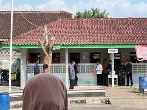 Presiden Jokowi Adalah Kita, Kalau Kebelet Ya Mampir ke SPBU