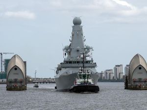 Kapal Perang Berteknologi Canggih Kawal Penobatan Raja Charles III