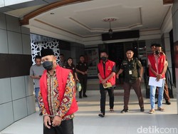 3 Tersangka Korupsi Pengadaan Perabot Disdik Labura Ditahan