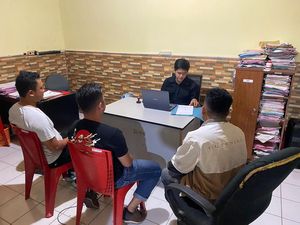 3 Pria Keroyok Jukir di Sulbar Ternyata Anak dan Menantu ASN Dishub Mamuju 3 Pria Keroyok Jukir di Sulbar Ternyata Anak dan Menantu ASN Dishub Mamuju
