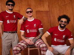 Liverpool Rilis Jersey Kandang Musim Depan, Retro Banget!