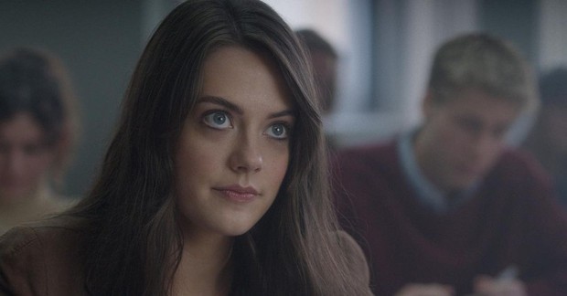 Meg Bellamy sebagai Kate Middleton