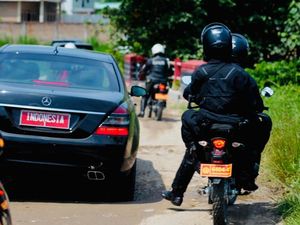 PSI Bantah PD soal Tudingan Jokowi Salah Prioritas Infrastruktur PSI Bantah PD soal Tudingan Jokowi Salah Prioritas Infrastruktur