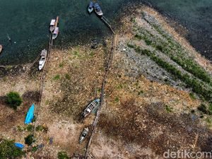 Potret Lautan Sampah di Marunda Kepu