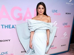 Viral Priyanka Chopra Pakai Gaun Jaga Jarak, Suami Susah Pose Dekat-dekat