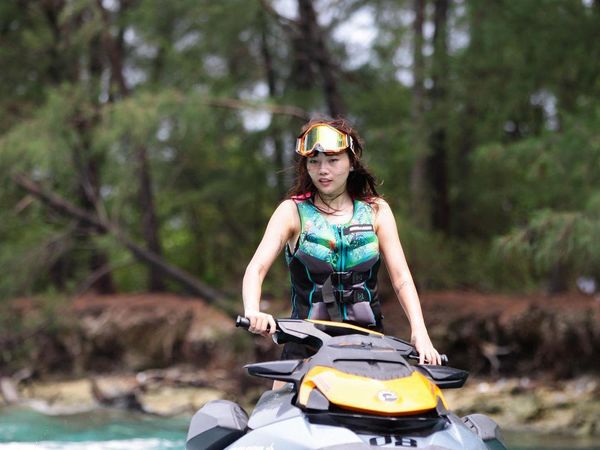 5 Potret Wendy Walters yang Suka Eksplorasi Olahraga