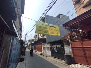 4 Fakta Nahas Bocah Tambora Main di Aspal Tewas Terlindas 4 Fakta Nahas Bocah Tambora Main di Aspal Tewas Terlindas
