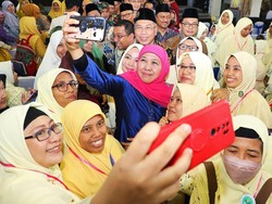 Pesan Khofifah di XII Nasyiatul Aisyiyah: Dorong Gerakan Bangun Jatim