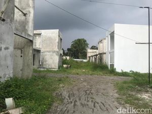 Tanah Kas Desa di Jogja Ternyata Juga Disulap Jadi Kafe-Lapangan Futsal Tanah Kas Desa di Jogja Ternyata Juga Disulap Jadi Kafe-Lapangan Futsal