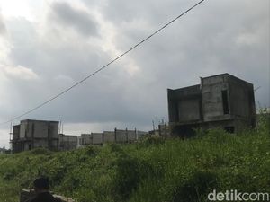 Kejati DIY Beberkan Progres Kasus Mafia Tanah Kas Desa Candibinangun Kejati DIY Beberkan Progres Kasus Mafia Tanah Kas Desa Candibinangun