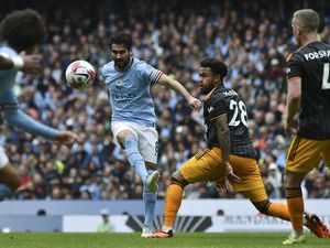 Man City Vs Leeds: Sepasang Gol Guendogan Menangkan Citizens
