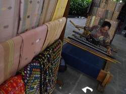 Mengenal Tenun Mata Manuk Manggarai Bakal Dipakai Kepala Negara KTT ASEAN