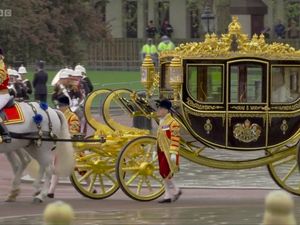 Kereta Kencana Raja Charles III, Cantik Tapi Melanggar Tradisi Kereta Kencana Raja Charles III, Cantik Tapi Melanggar Tradisi