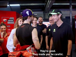 Ternyata Valentino Rossi Bilang Gini ke Bagnaia usai Menang MotoGP Jerez