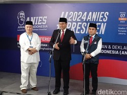 Pandangan Anies soal Subsidi Mobil Listrik yang Dinilai Bukan Solusi