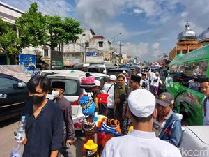 Hindari Tanggul Jember, Ada Pengalihan Lalin Saat Haul Habib Sholeh Hindari Tanggul Jember, Ada Pengalihan Lalin Saat Haul Habib Sholeh
