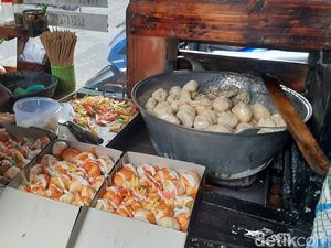 Ini Bacimut, Jajanan Bandung Berbalut Aneka Saus yang Nagih