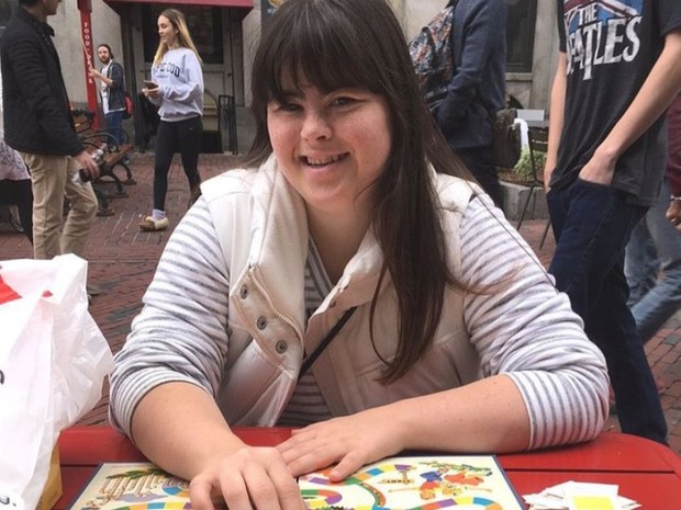 Kisah perempuan pengidap down syndrome yang berhasil membuka toko kue sendiri