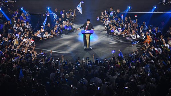 Momen Anies Baswedan Hadiri Deklarasi Relawan Amanat Indonesia