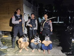 8 Remaja Hendak Tawuran di Jaksel Ditangkap Polisi, Sajam Disita