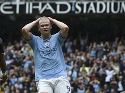 Dwight Yorke Sebut Haaland Bukan Pemain Terbaik di Man City