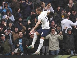 Kane Sudah 209 Gol di Premier League, Cuma Kalah dari Shearer