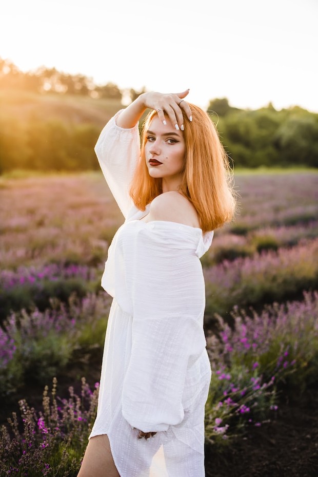 Ilustrasi zodiak (Foto: Unsplash/Kateryna Hliznitsova)