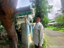 Shirothol Mustaqim: Jalan di Surabaya yang Namanya Mirip Jembatan ke Surga