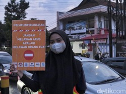 Komunitas Edan Sepur, Penjaga Warga di Perlintasan Kereta