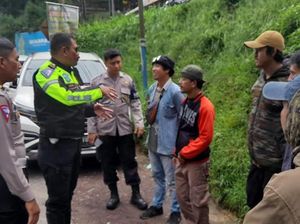 Viral Parkir Bayar Rp 40 Ribu, Jukir di Warpat Puncak Ditertibkan Polisi
