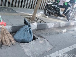 Pemprov Sulsel Ungkap Penutup Drainase di Jalan Hertasning Makassar Dicuri