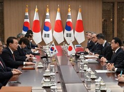 PM Jepang Kunjungi Korsel di Tengah Ancaman Nuklir Korea Utara